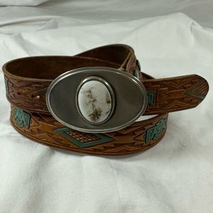 Vintage southwestern leather belt with buckle  size 39 large
